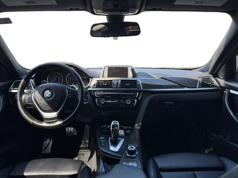 Used 2017 BMW 330i Sedan RWD image 10