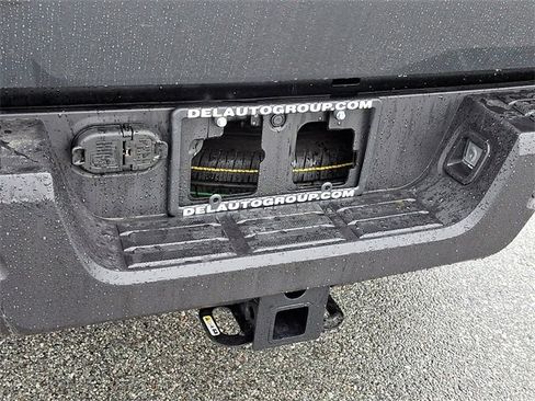 Certified 2025 Toyota Tacoma SR5 image 30