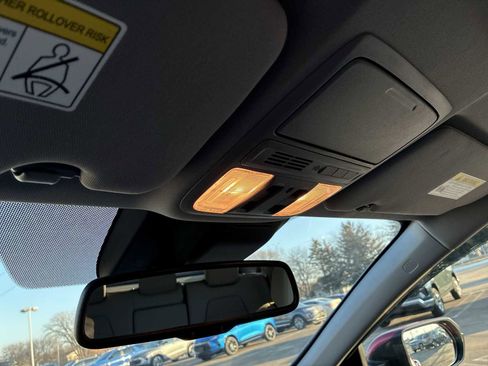 Used 2022 Honda CR-V Touring image 36