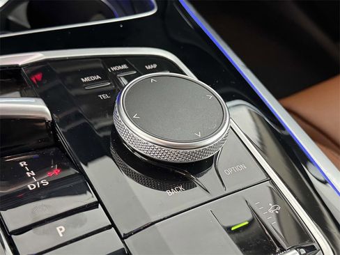 Used 2023 BMW X7 xDrive40i image 30