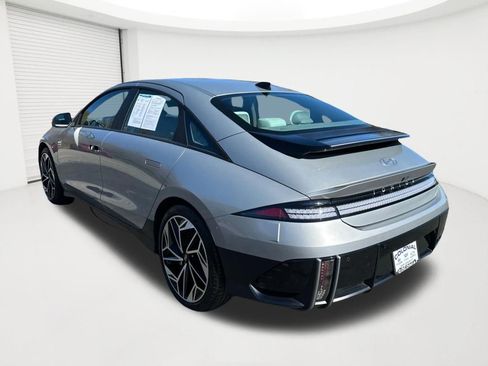 Used 2023 Hyundai Ioniq 6 SEL AWD/4WD image 7