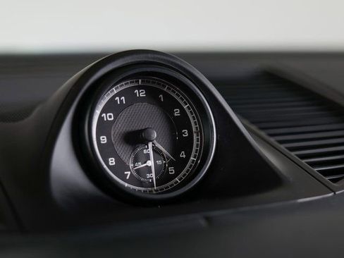 Certified 2022 Porsche Macan GTS image 25