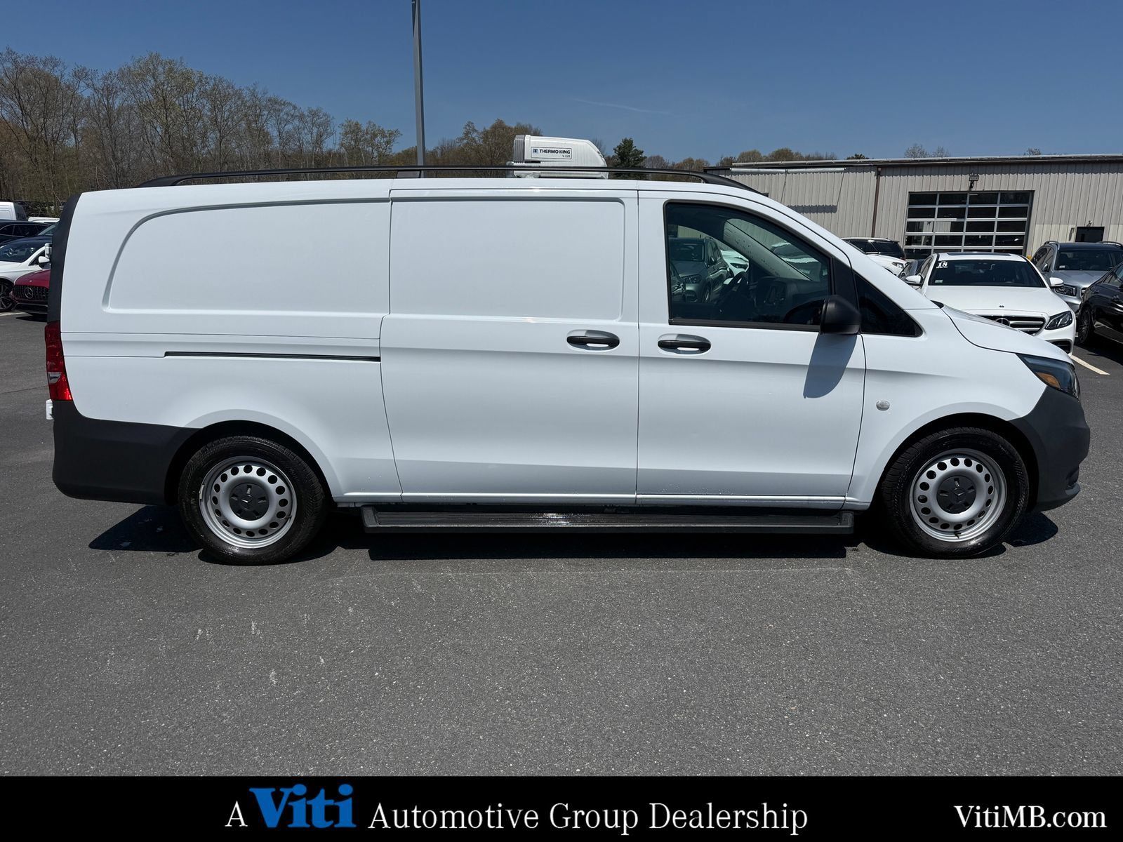 Used 2023 Mercedes-Benz Metris image 9