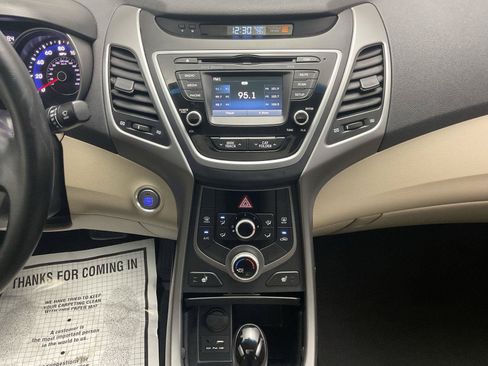 Used 2016 Hyundai Elantra Value Edition FWD image 15