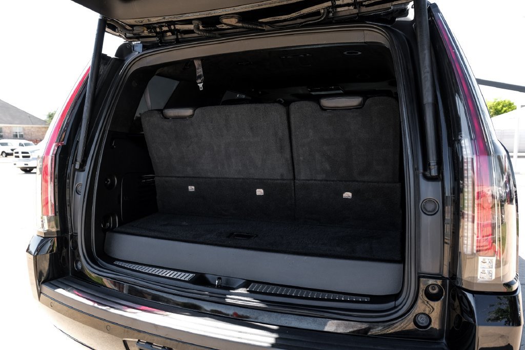Used 2020 Cadillac Escalade Platinum AWD/4WD image 61
