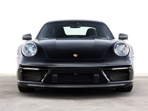 Certified 2024 Porsche 911 Carrera T image 10