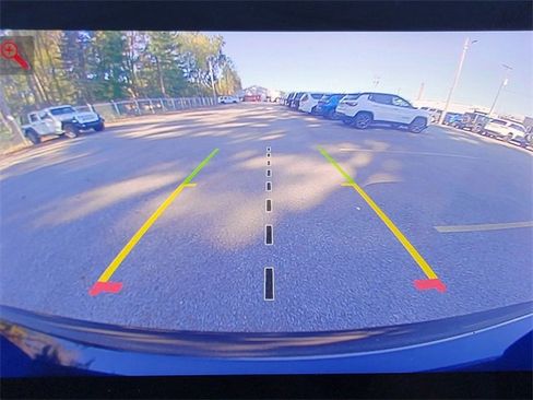 Used 2023 Jeep Wagoneer 4WD w/ Premium Group I image 7