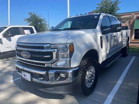 Used 2020 Ford F250 Lariat w/ Lariat Ultimate Package AWD/4WD image 1
