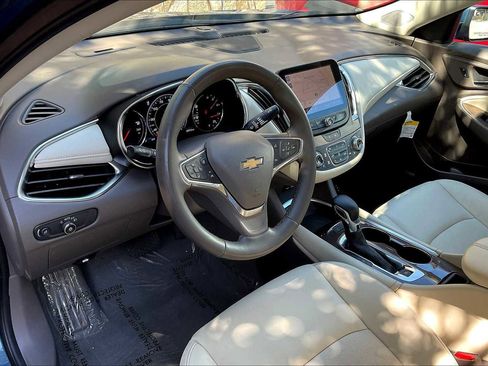 Used 2024 Chevrolet Malibu LT image 15