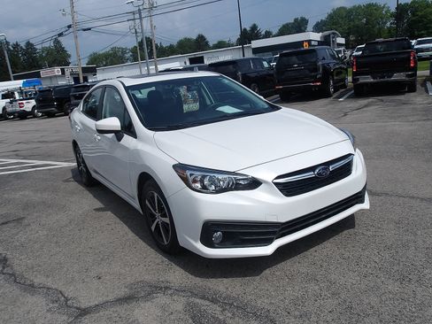Used 2020 Subaru Impreza 2.0i Premium w/ Popular Package #1 AWD/4WD image 1