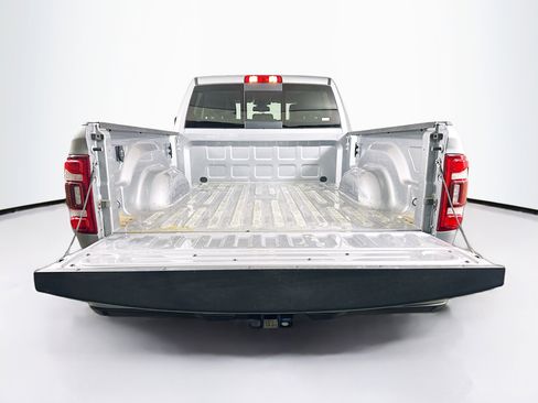 Used 2024 RAM 2500 Laramie image 27