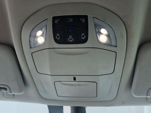 Used 2023 Chrysler Voyager LX FWD image 26