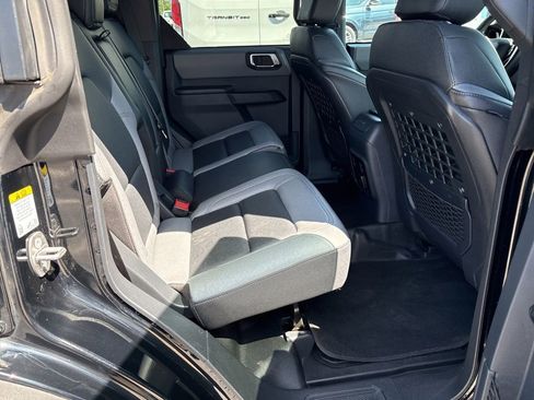 Used 2024 Ford Bronco Big Bend AWD/4WD image 40