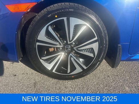 Used 2017 Honda Civic EX-T image 26