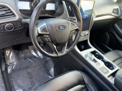 Used 2023 Ford Edge SEL image 10