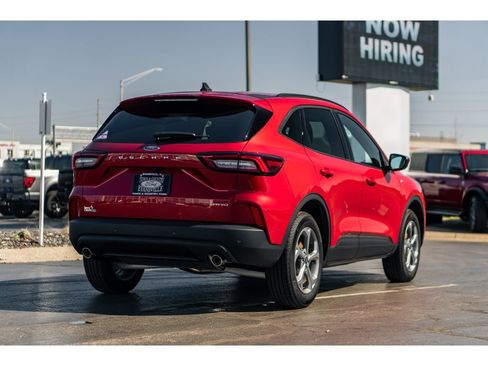 New 2026 Ford Escape ST-Line w/ Tech Pack #1 AWD/4WD image 4