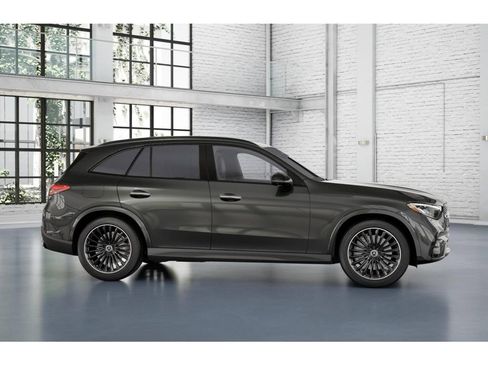 New 2026 Mercedes-Benz GLC 300 image 15