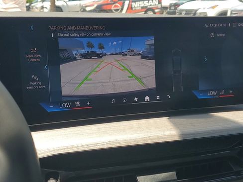 Used 2025 BMW 430i Convertible RWD image 29