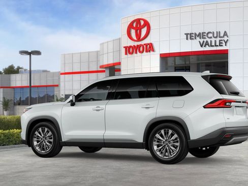New 2026 Toyota Grand Highlander Platinum image 13