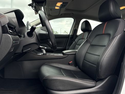 Used 2021 Nissan Sentra SR w/ SR Premium Package FWD image 16