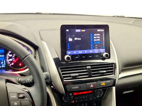Used 2022 Mitsubishi Eclipse Cross SE FWD image 17