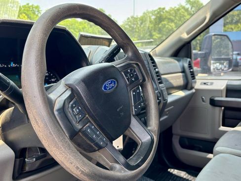 Used 2017 Ford F550 2WD SuperCab Super Duty image 16