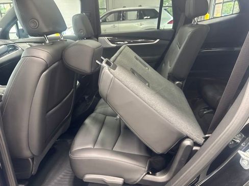 Used 2024 Cadillac XT6 Sport w/ Technology Package AWD/4WD image 19