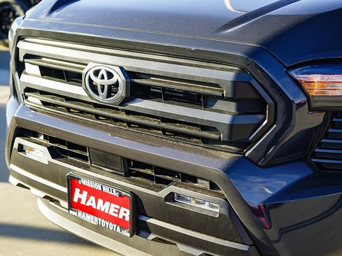 New 2026 Toyota Tacoma SR5 image 9