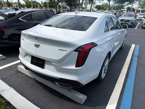 Used 2023 Cadillac CT4 Luxury RWD image 3