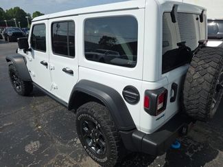Used 2023 Jeep Wrangler Unlimited w/ 8.4" Radio Group AWD/4WD video 3