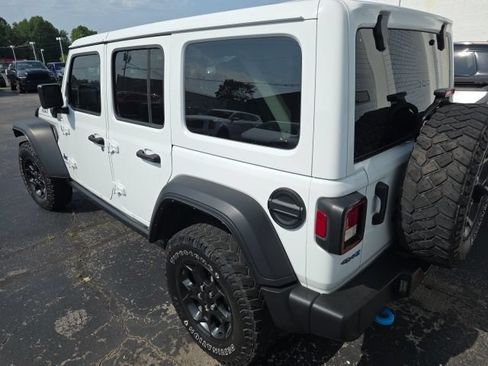 Used 2023 Jeep Wrangler Unlimited w/ 8.4" Radio Group AWD/4WD image 3