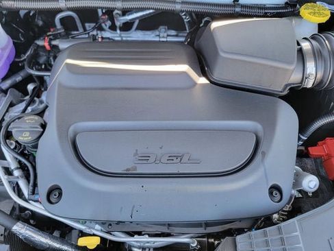 New 2026 Chrysler Pacifica Pinnacle AWD/4WD image 37