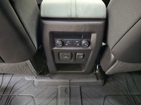 Used 2023 Chevrolet Traverse Premier w/ Redline Edition AWD/4WD image 35