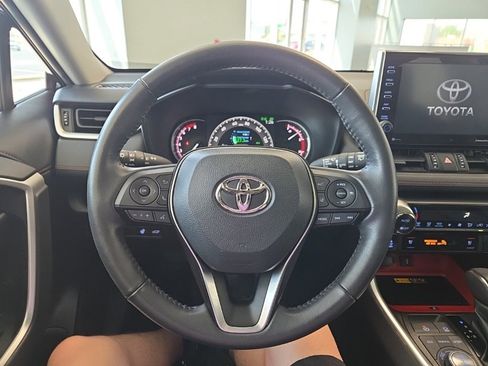 Certified 2022 Toyota RAV4 TRD Off-Road image 22