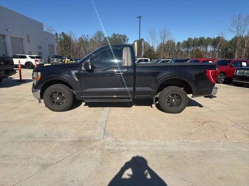 Used 2021 Ford F150 XLT w/ Equipment Group 301A Mid image 5