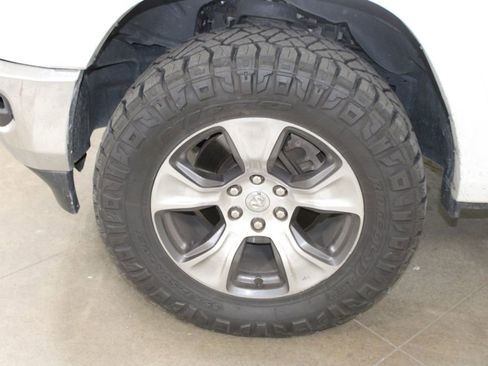 Used 2021 RAM 1500 Laramie AWD/4WD image 36