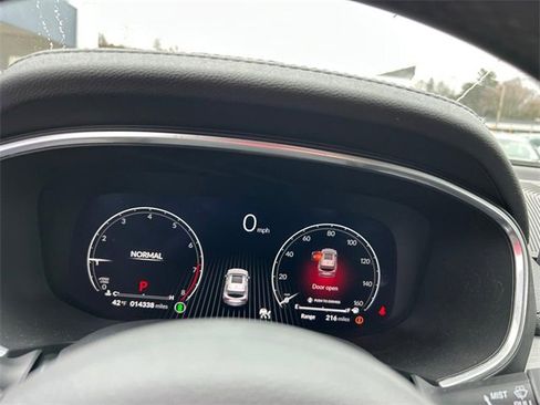 Used 2024 Acura MDX SH-AWD image 23