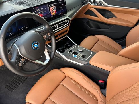 Used 2023 BMW i4 eDrive35 w/ Premium Package RWD image 4