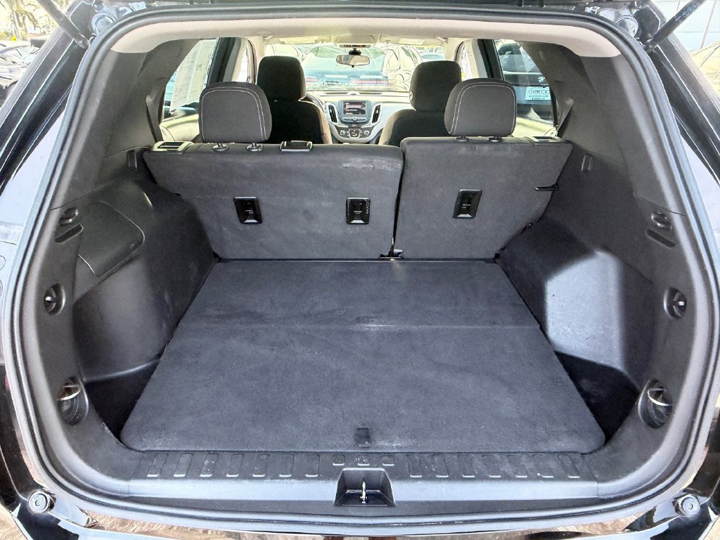 Used 2022 Chevrolet Equinox LS FWD image 15