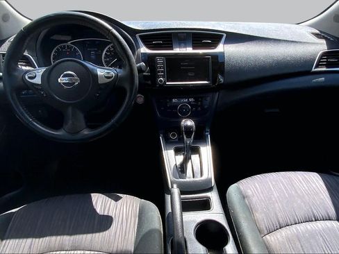 Used 2019 Nissan Sentra SV FWD image 16