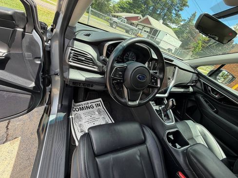 Used 2020 Subaru Outback Limited w/ Popular Package #2 AWD/4WD image 24