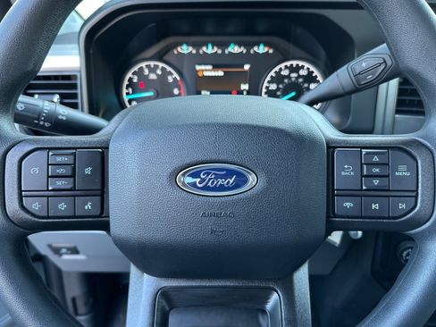New 2026 Ford F250 XL w/ XL Chrome Package image 19