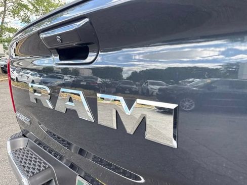 Used 2026 RAM 1500 Laramie AWD/4WD image 15