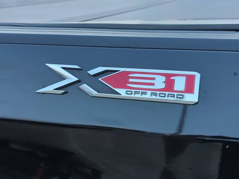 Used 2020 GMC Sierra 1500 SLT w/ SLT Premium Package AWD/4WD image 6