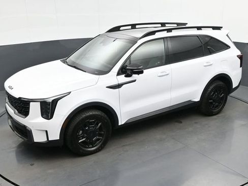 Used 2025 Kia Sorento SX Prestige w/ Sage Leather Package AWD/4WD image 24