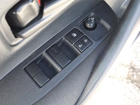Used 2025 Toyota Corolla LE FWD image 14
