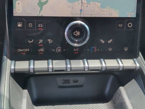 Used 2025 GMC Terrain Elevation AWD/4WD image 19