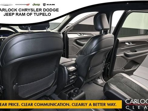 Used 2023 Jeep Grand Cherokee L Laredo RWD image 24