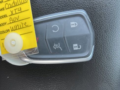 Used 2023 Cadillac XT4 Sport image 30