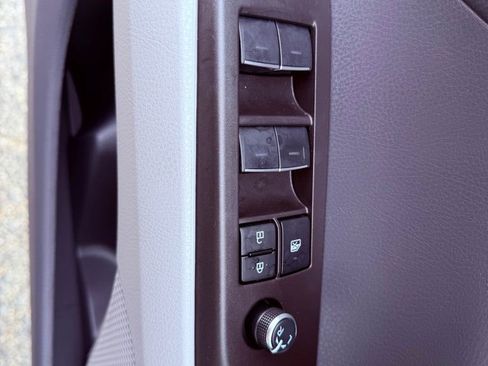 Used 2024 Toyota Camry XLE image 18